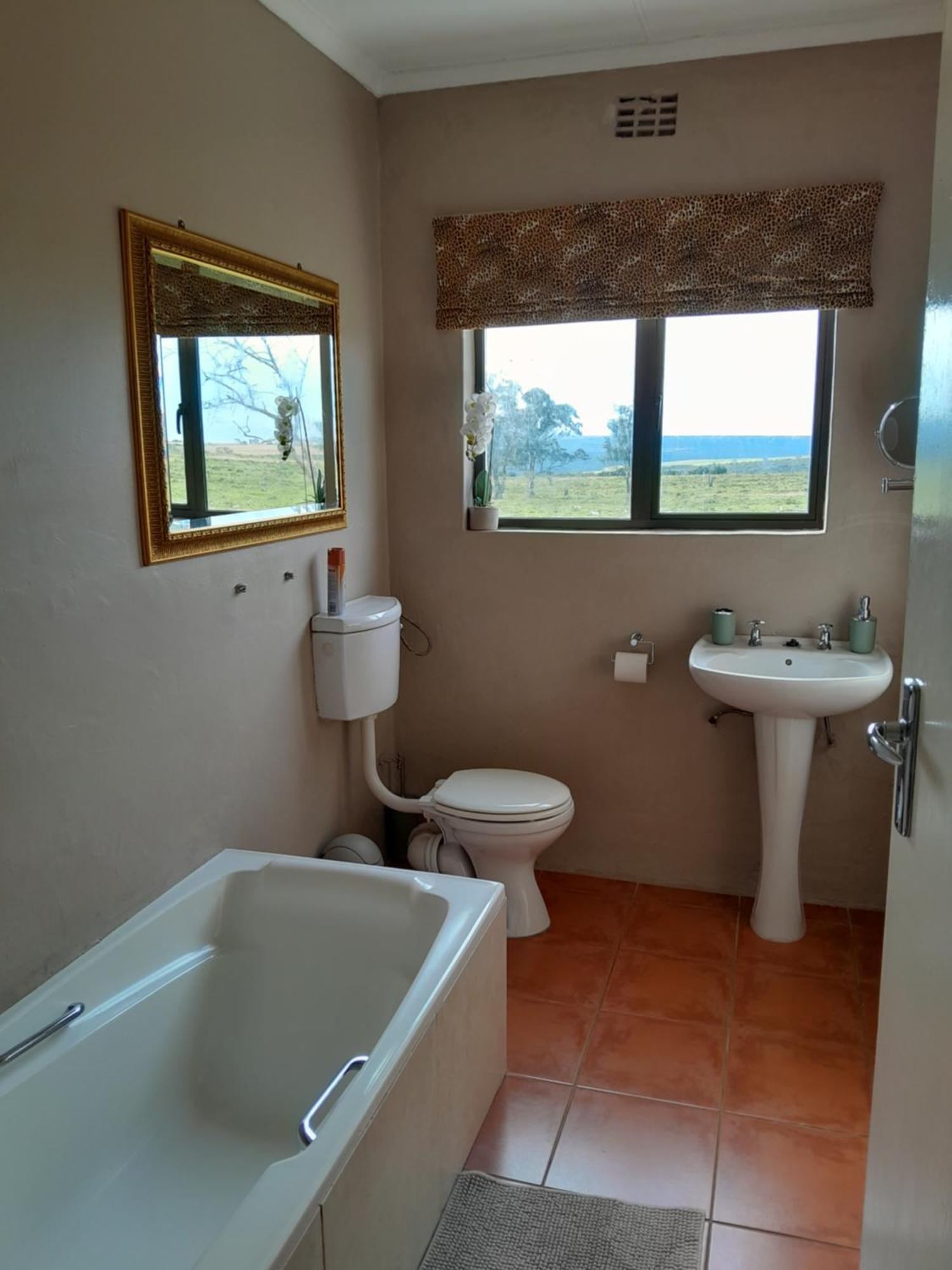 The Ranch House At African Safari Lodge Grahamstown Dış mekan fotoğraf