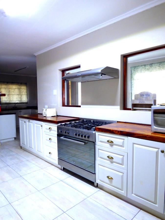 The Ranch House At African Safari Lodge Grahamstown Dış mekan fotoğraf